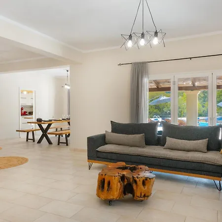 Elite Villas, Corfu Villa Áno Korakiána